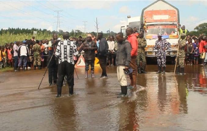 Transport fares increase as floods cut off Masaka Kampala road