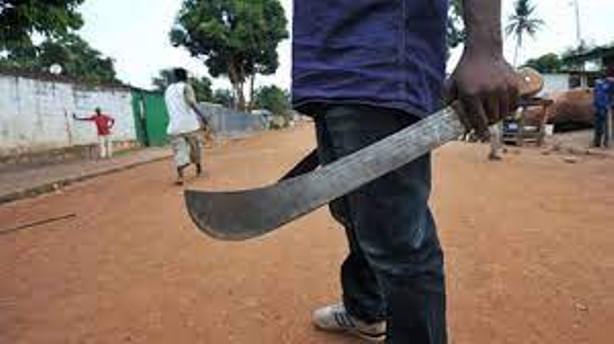 Former MP Munyagwa 's residence targeted by machete-wielding attackers