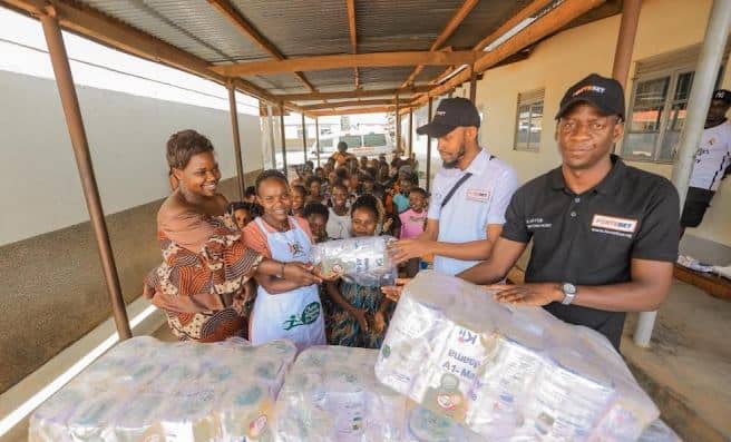 It was immense happiness for the expectant mothers and health workers at Paidha Health Centre III after ForteBet donated hundreds of mama kits. The kits were handed over by ForteBet